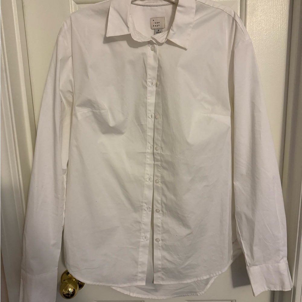 A New Day Women’s White Dress Shirt